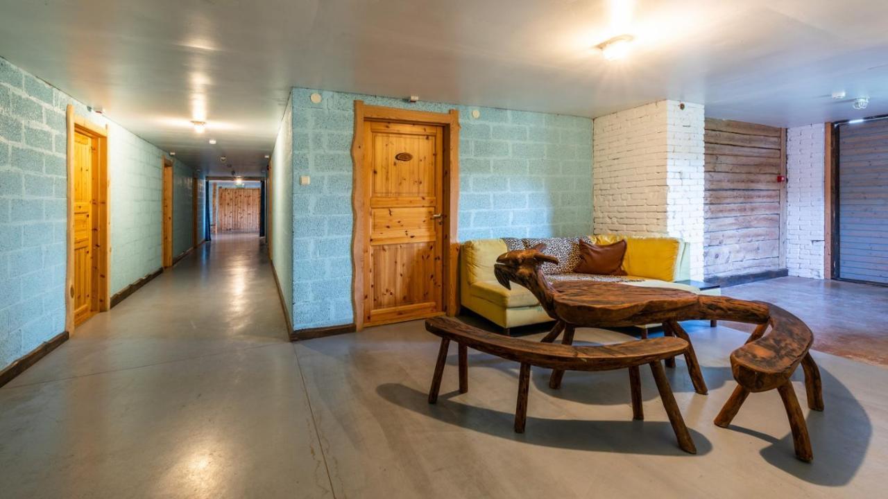 Oitme Hostel Bagian luar foto