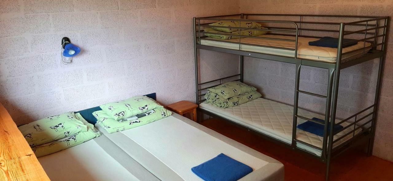 Oitme Hostel Bagian luar foto